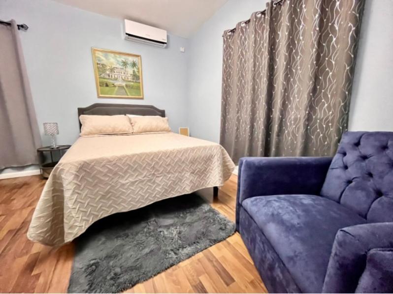 Beresford Boutique Hotel Кингстън Екстериор снимка